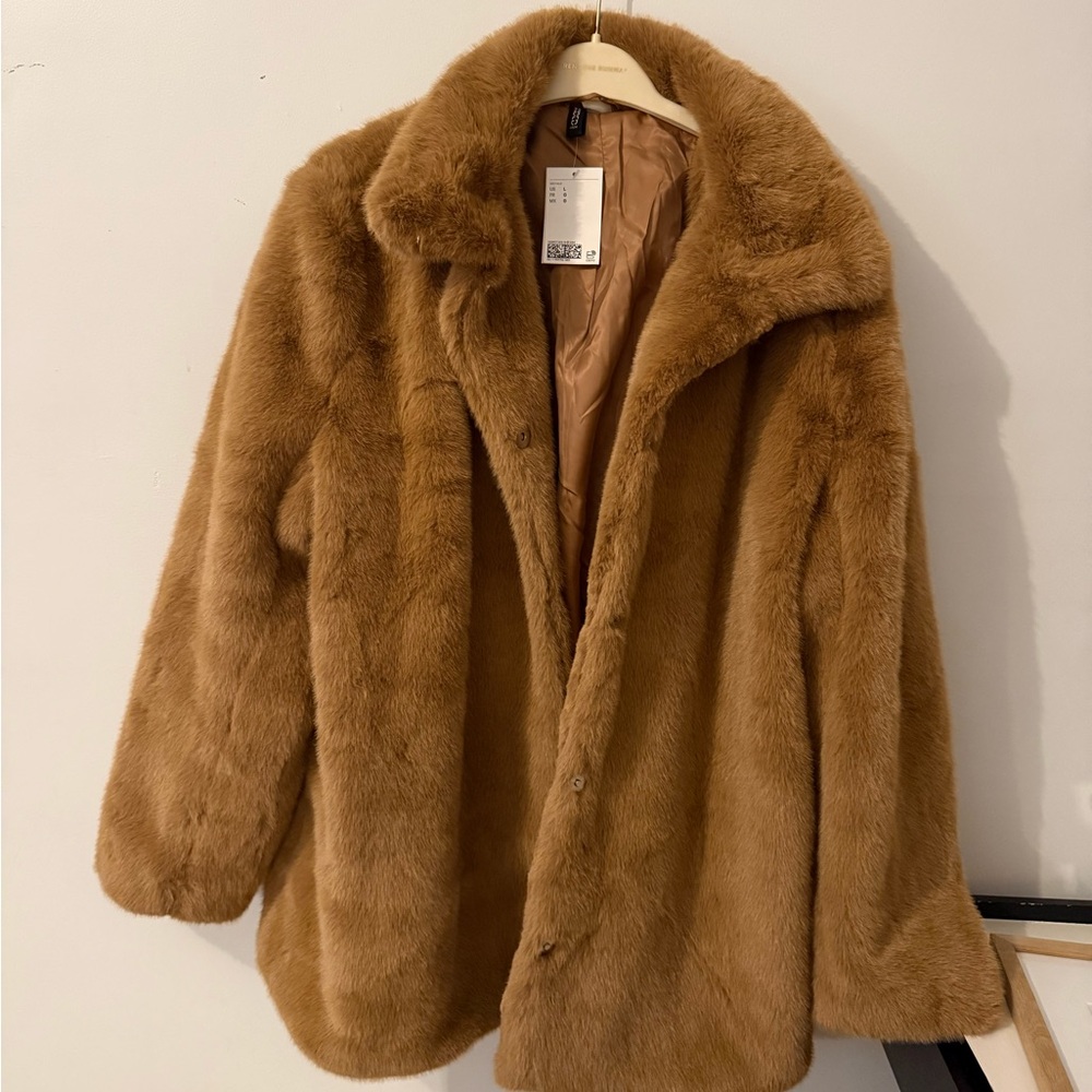 H+M Women's Brown Teddy Jacket